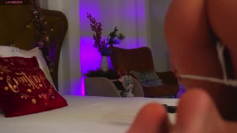 Velma online show from December 2025 03:26:02 AM