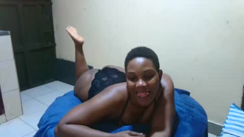 Snapshot of classyhornybabe chatting on January 2025 12:38:01 AM Angel online show from January 2025 12:38:01 AM