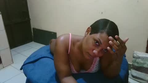 Snapshot of classyhornybabe chatting on February 2025 01:58:02 AM Angel online show from February 2025 01:58:02 AM