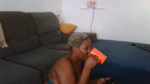 Snapshot of classyhornybabe chatting on September 2025 04:35:02 AM Angel online show from September 2025 04:35:02 AM