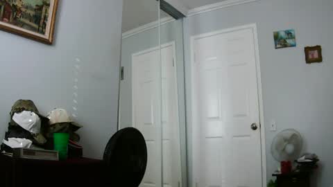 Snapshot of claudia1964 chatting on February 2025 03:52:01 PM Claudia online show from February 2025 03:52:01 PM