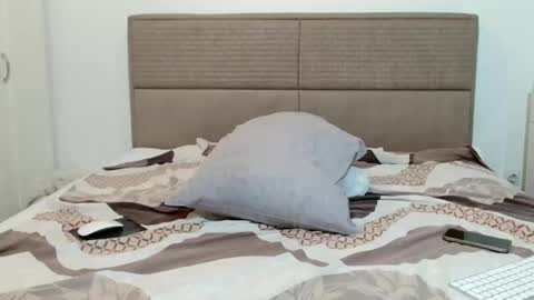 claudiacoxxx online show from February 2025 07:08:02 PM