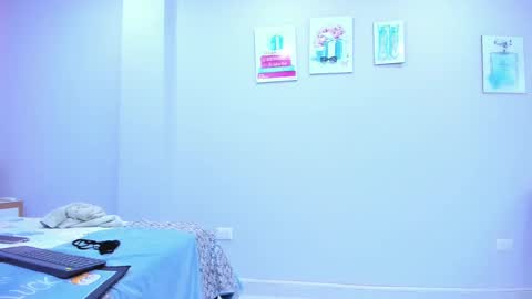 Clayr online show from February 2025 08:29:02 PM