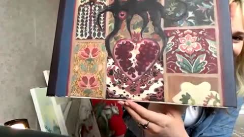 Jenny online show from October 2025 12:25:02 PM