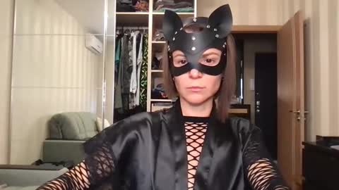 cleo_catra online show from September 2025 12:09:01 PM