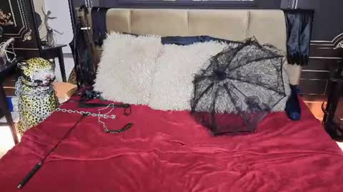Snapshot of cleo_frost chatting on July 2026 11:59:02 PM Cleo online show from July 2026 11:59:02 PM