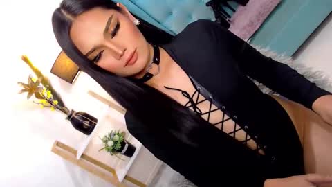 Cleo online show from October 2025 10:54:02 PM