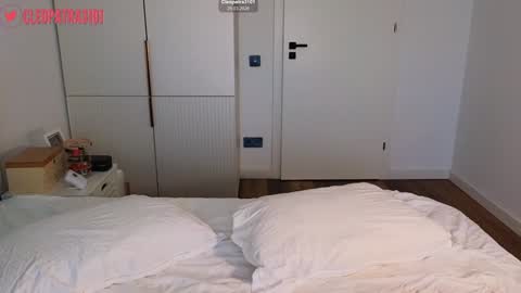 Cleopatra online show from March 2026 06:30:01 AM