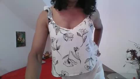 Snapshot of cleopatra71 chatting on May 2026 04:50:01 AM Cleopatra online show from May 2026 04:50:01 AM