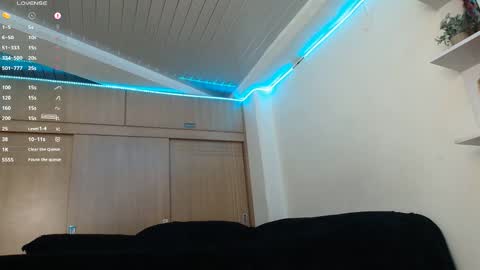 clermontt online show from September 2025 10:49:01 AM