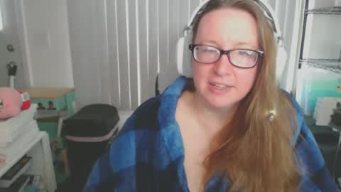 Kate online show from February 2025 03:37:02 PM