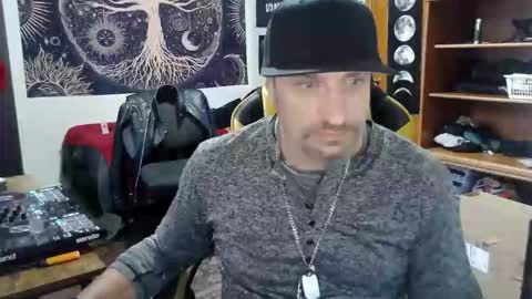 chad online show from December 2025 08:38:02 PM