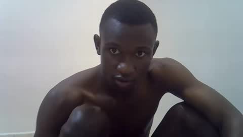 Snapshot of clive_damian chatting on April 2026 04:11:01 PM clive_damian online show from April 2026 04:11:01 PM