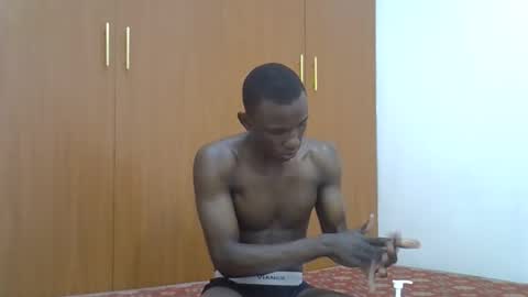 Snapshot of clive_damian chatting on May 2026 04:03:02 PM clive_damian online show from May 2026 04:03:02 PM