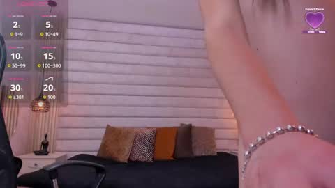 Snapshot of cloe_monroee_ chatting on July 2026 07:53:02 PM Cloe online show from July 2026 07:53:02 PM