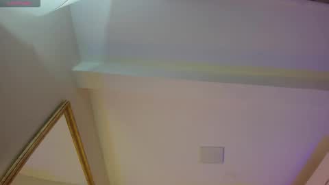 cloedurant online show from October 2025 07:36:02 PM