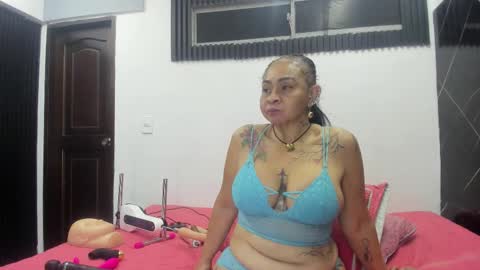 CLOE online show from December 2025 11:50:01 AM