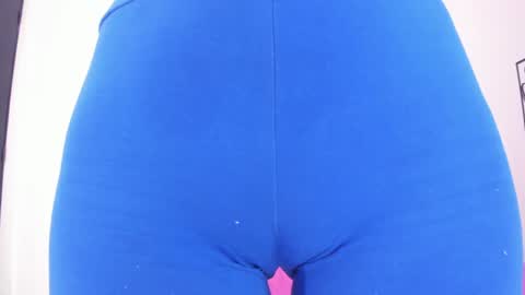 cloe online show from January 2025 01:45:02 AM