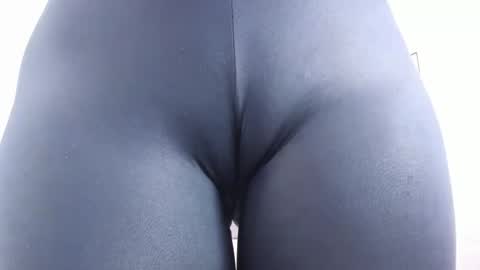 cloe online show from February 2025 01:48:02 AM