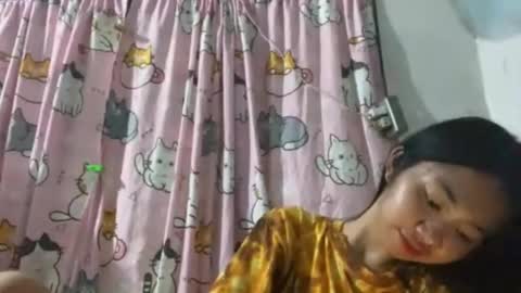 Mikki online show from April 2026 12:29:02 PM