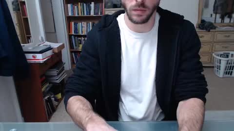 Cloud online show from March 2025 11:00:02 PM