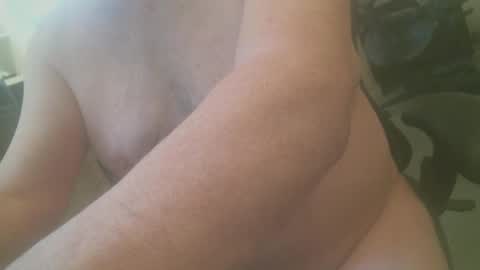 clouds8888 online show from November 2025 04:53:01 PM