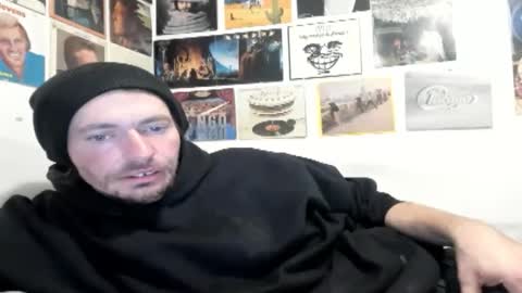 cloudyystarr666 online show from November 2025 06:13:01 AM