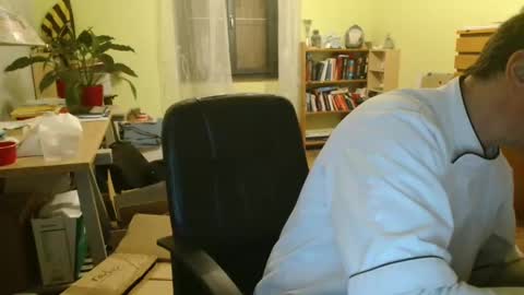 clouplefun online show from January 2025 05:44:02 AM