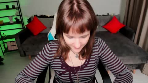  Clover  follow me  online show from January 2025 03:12:02 PM