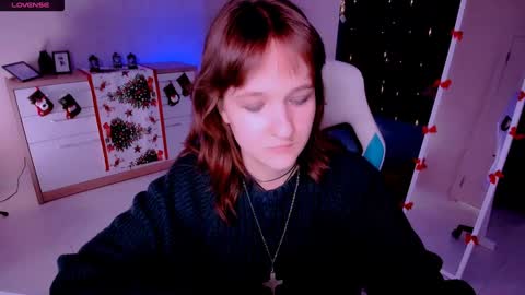  Clover  follow me  online show from January 2025 09:13:01 PM