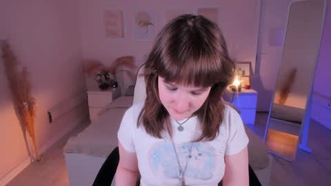  Clover  follow me  online show from January 2025 10:02:01 AM