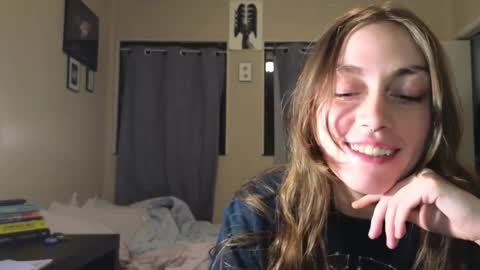 Clover online show from December 2024 09:02:02 AM