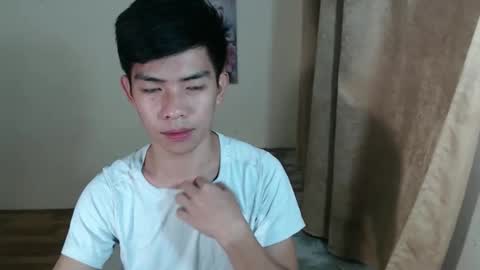 Snapshot of clyde_twinkx chatting on February 2026 11:54:02 AM clyde_twinkx online show from February 2026 11:54:02 AM