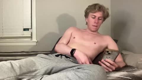 Clyde Austin online show from December 2025 02:06:02 AM