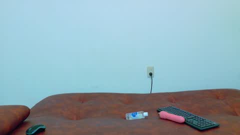 Clyde and Bunny online show from December 2024 07:10:01 PM