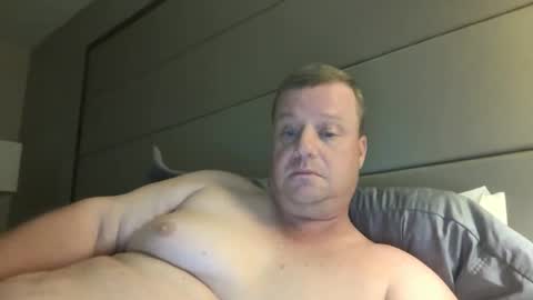 cmachen online show from October 2025 01:39:03 AM