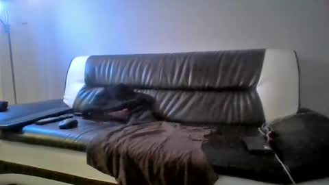 Snapshot of cmypenis chatting on December 2024 02:14:01 AM Master Bates online show from December 2024 02:14:01 AM