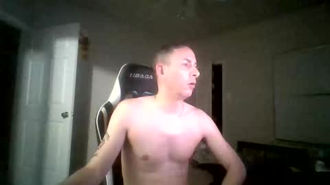 Snapshot of cmypenis chatting on November 2025 04:28:02 AM Master Bates online show from November 2025 04:28:02 AM