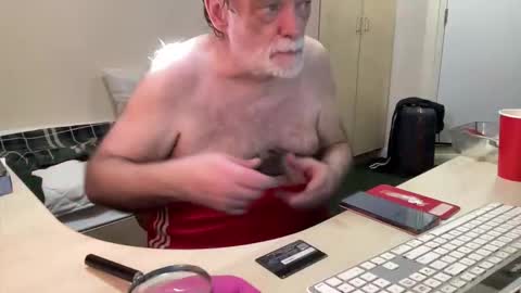 Coach Karl Porn Star Tip me all the way to my next trip online show from April 2026 02:52:02 PM