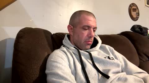 coachg12 online show from January 2026 01:49:01 PM