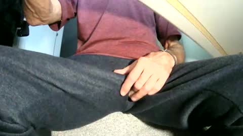 Ask me  online show from January 2025 09:37:01 PM