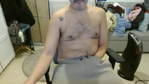 Snapshot of cockydude31 chatting on January 2026 08:08:01 AM cockydude31 online show from January 2026 08:08:01 AM