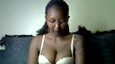 Snapshot of cocobaby_ chatting on June 2026 08:00:01 PM Coco online show from June 2026 08:00:01 PM
