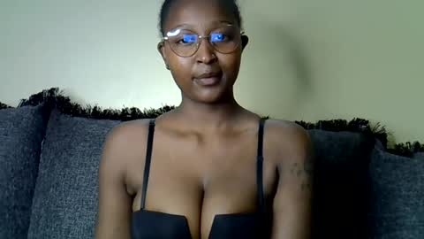 Snapshot of cocobaby_ chatting on July 2026 08:27:02 PM Coco online show from July 2026 08:27:02 PM