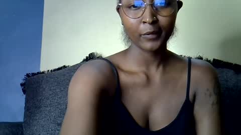 Snapshot of cocobaby_ chatting on July 2026 11:42:01 PM Coco online show from July 2026 11:42:01 PM