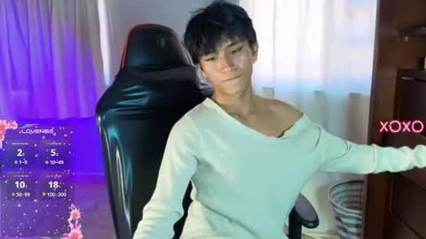 Snapshot of cococumps chatting on June 2026 03:43:02 PM COCO online show from June 2026 03:43:02 PM