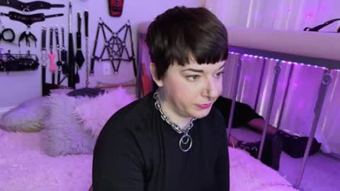 Coco Deville online show from March 2025 06:52:01 PM