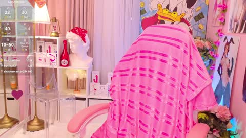 Mia online show from December 2024 03:29:02 AM