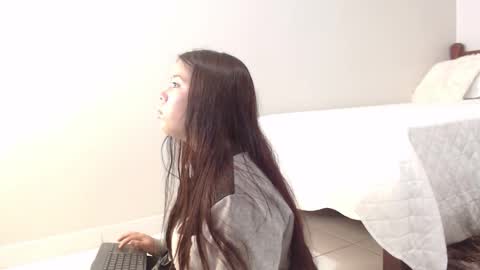 coconutt_oil online show from February 2026 10:03:02 AM