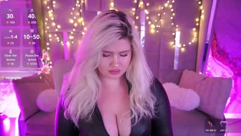 Snapshot of cocosecretss chatting on June 2026 02:21:02 PM onlyfans amyleyy online show from June 2026 02:21:02 PM